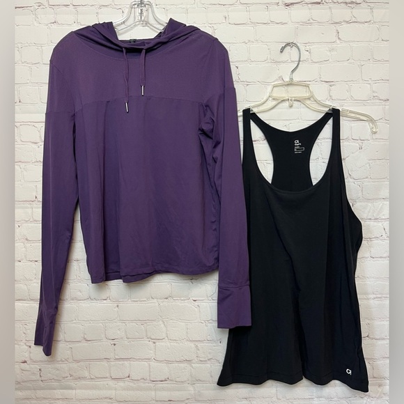 Tops - Size Large Yoga Top Pairing